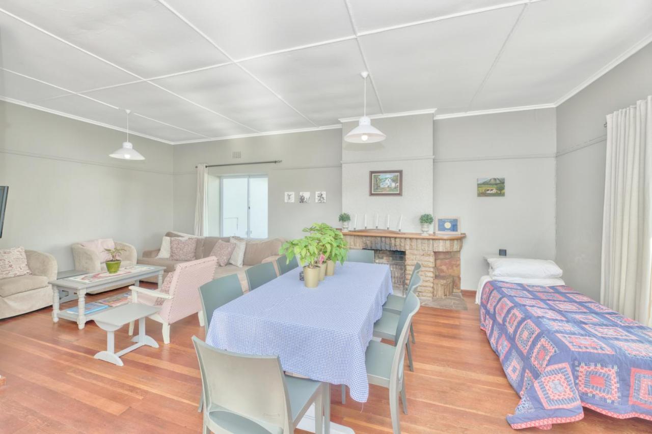 Jack'S Place Bredasdorp Bagian luar foto